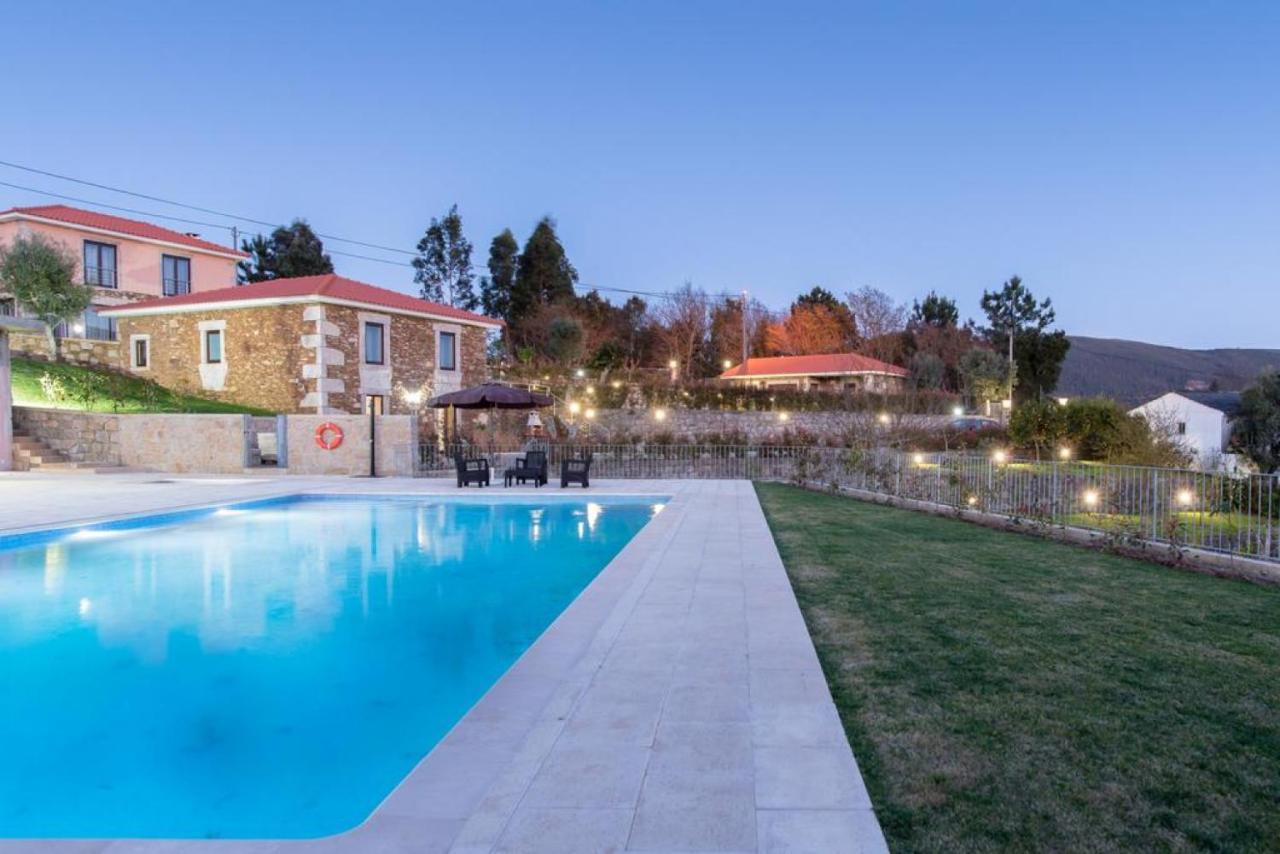 Deville Luxury Retreat Каминья Экстерьер фото