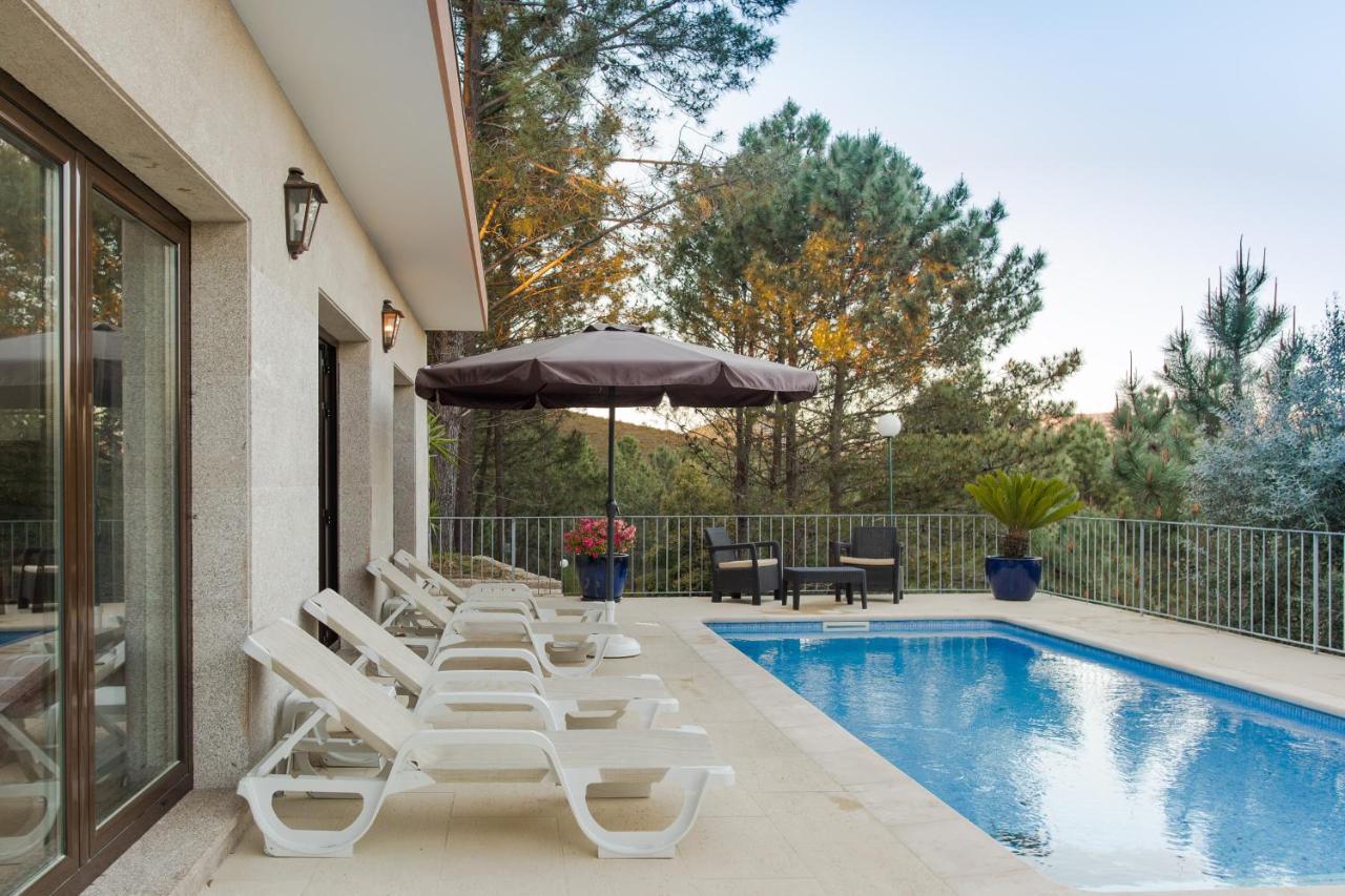 Deville Luxury Retreat Каминья Экстерьер фото